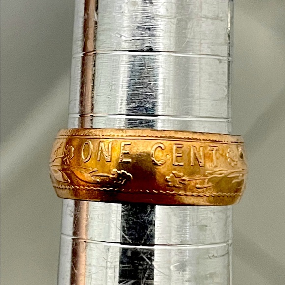 Newfoundland Coin ring size 5. Hand crafted piece of history. Beautiful ring. - Picture 4 of 4